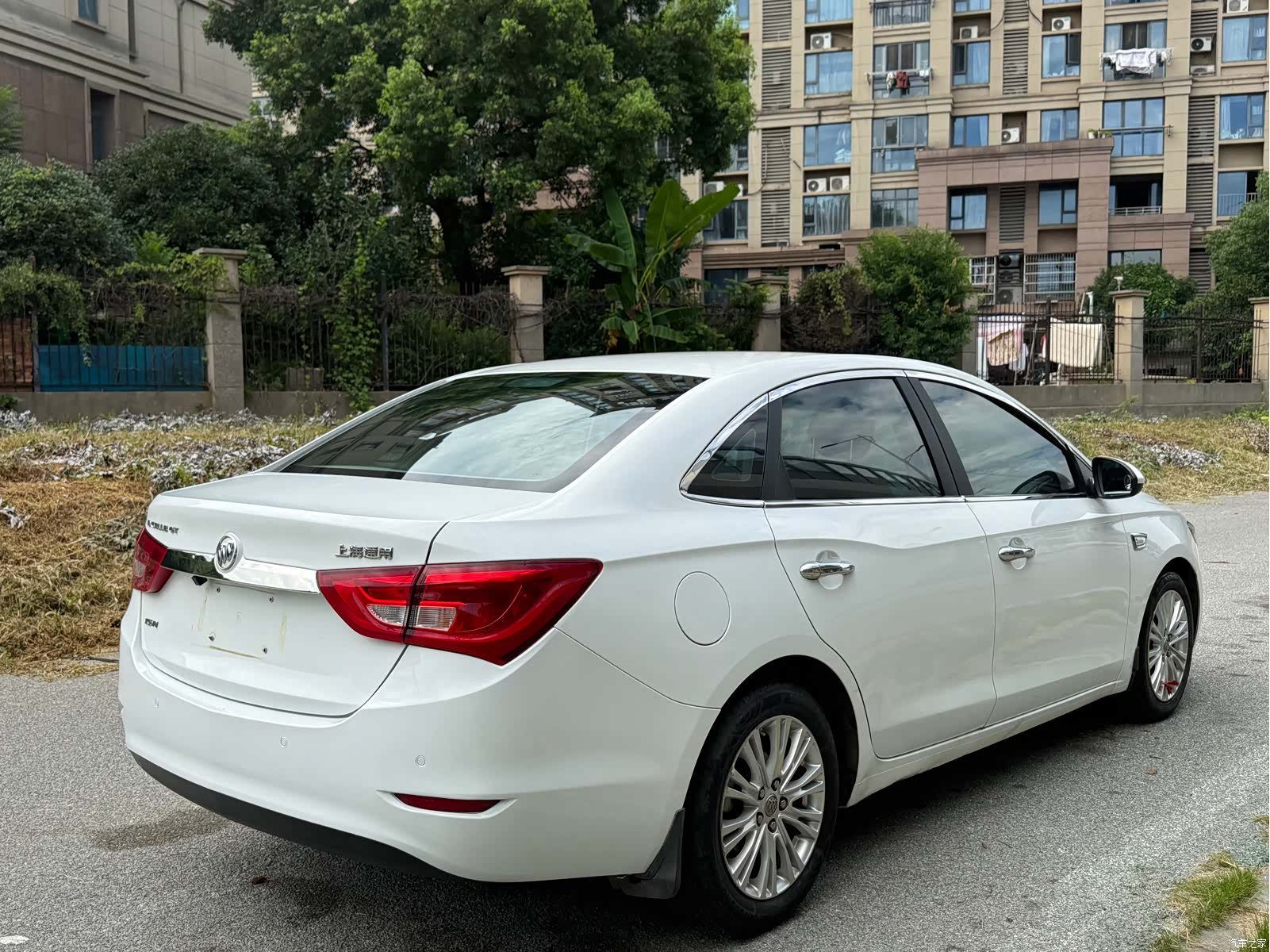 Buick 15N, 2015 все фото