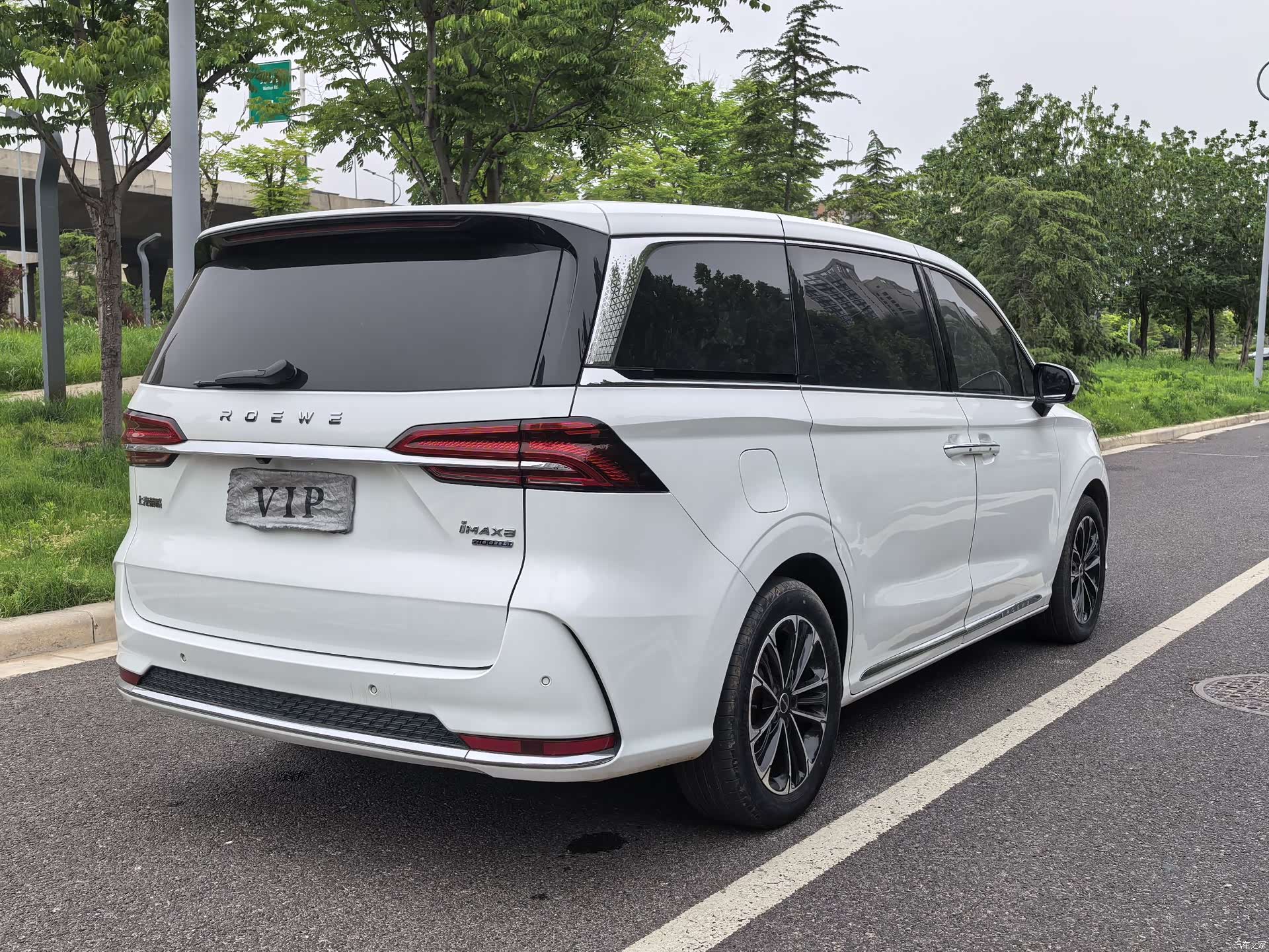 Roewe iMAX8, 2021 23