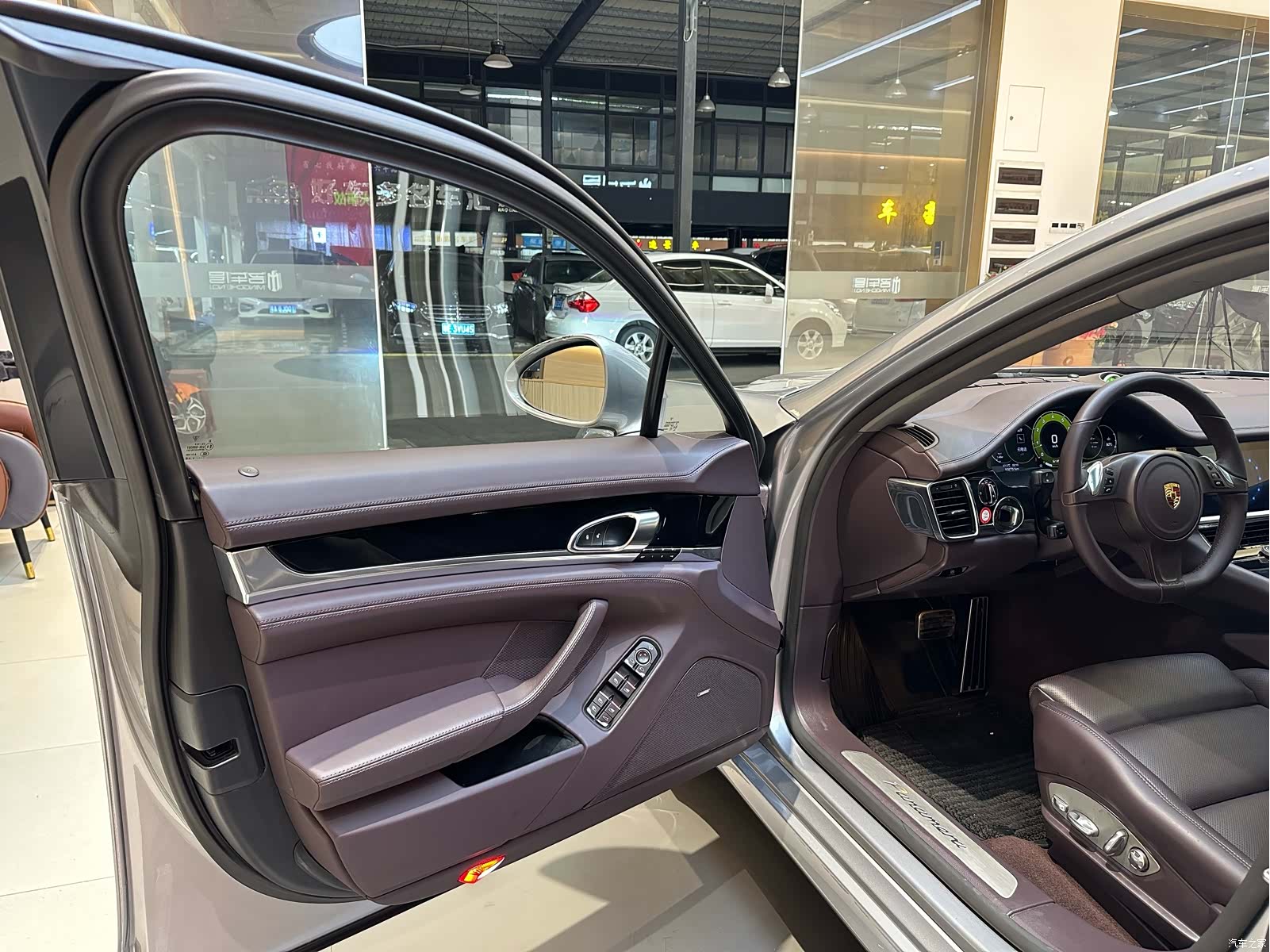 Porsche Panamera, 2014 10