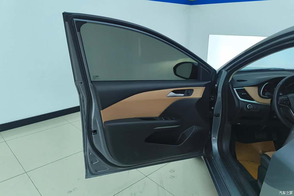 Chevrolet 320, 2022 7