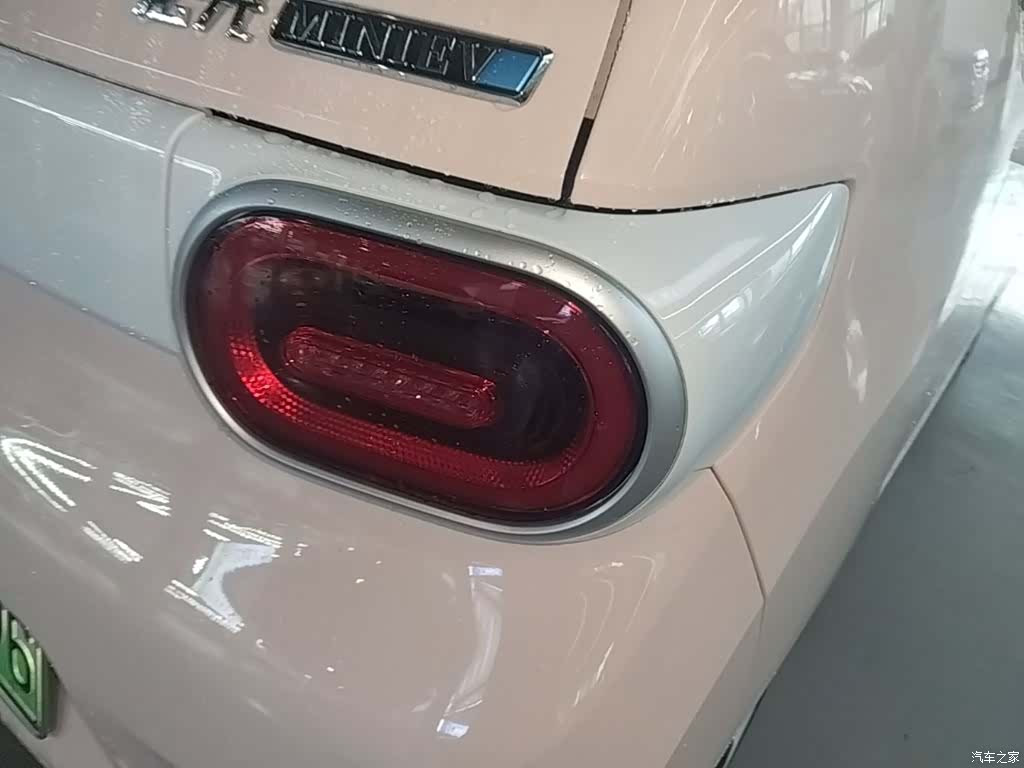 Wuling MINIEV, 2025 8