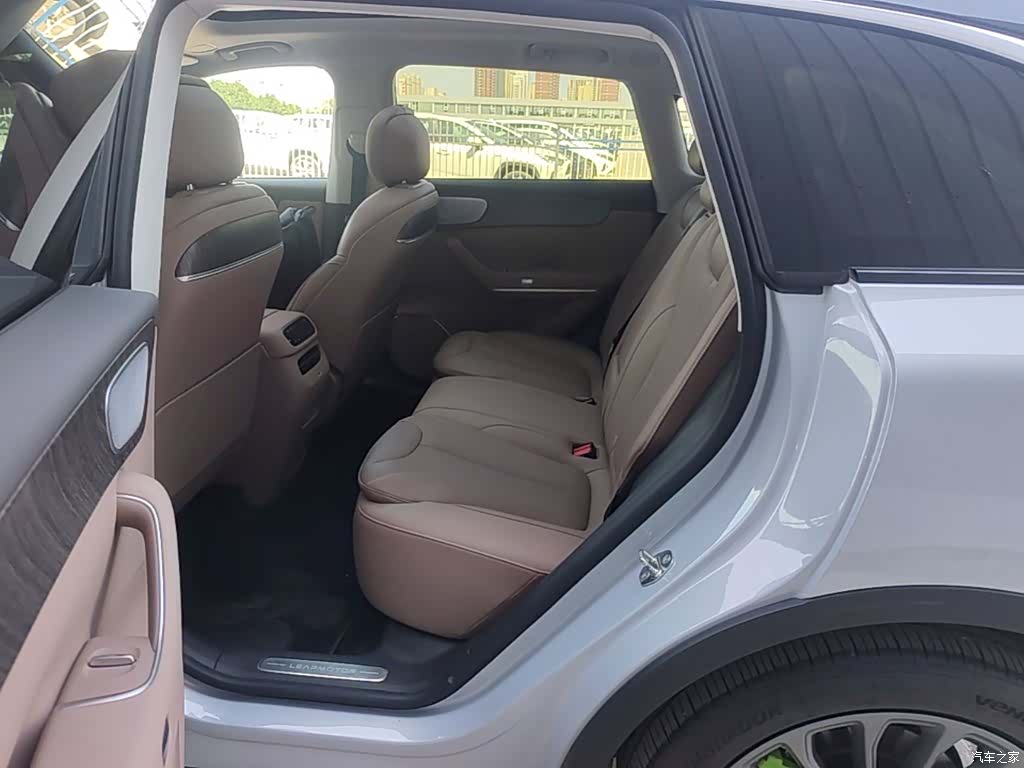 Leapmotor C11, 2025 17