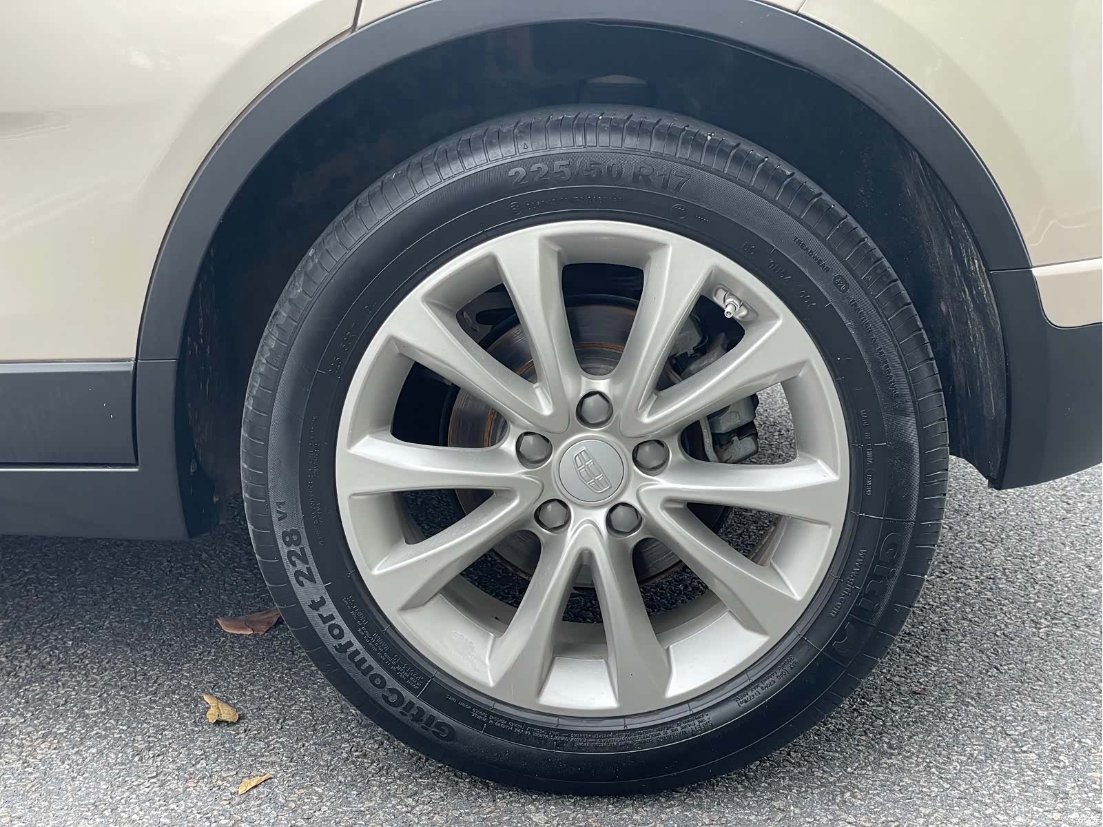 Geely Emgrand, 2018 все фото