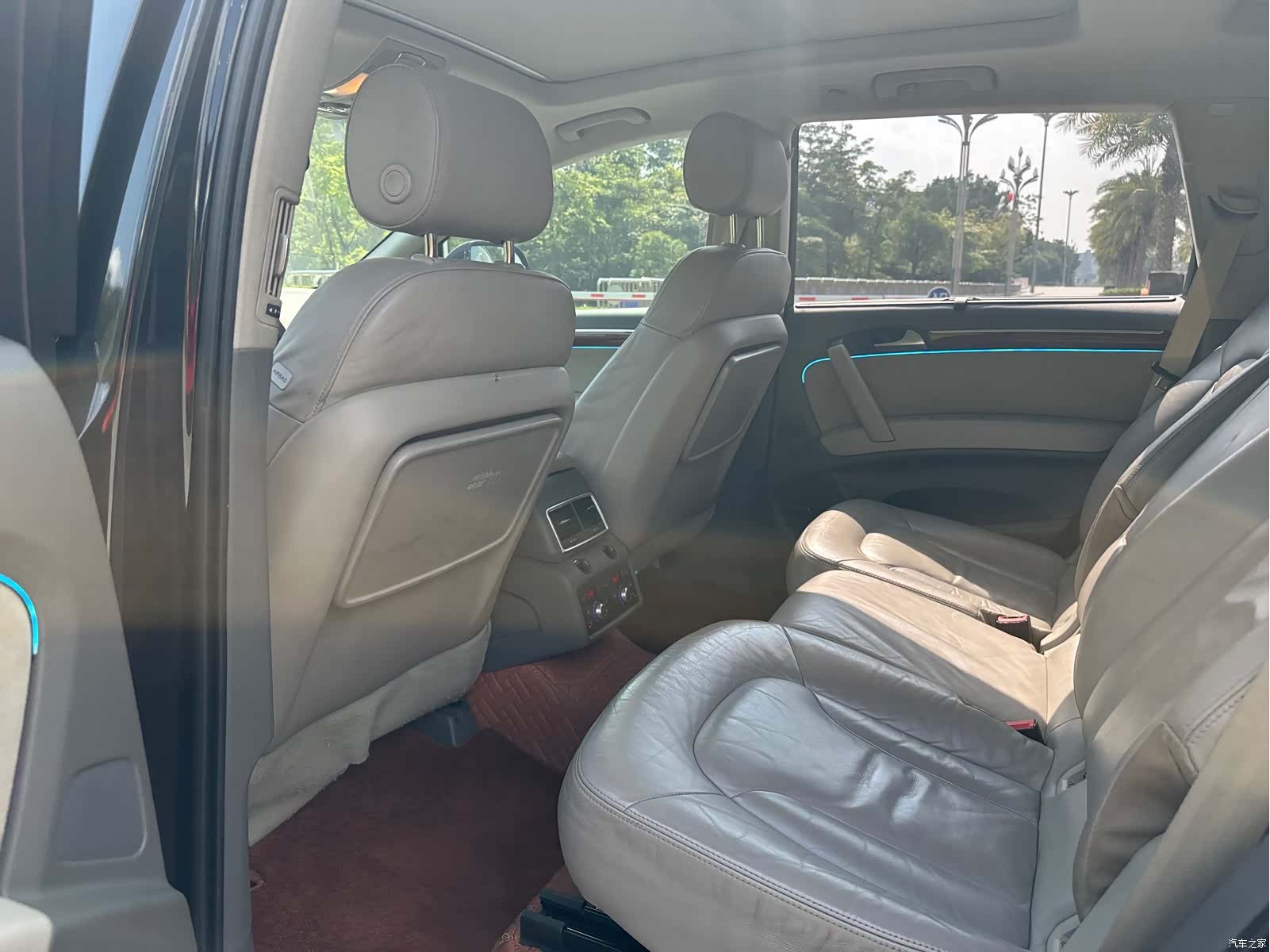Audi Q7, 2009 20