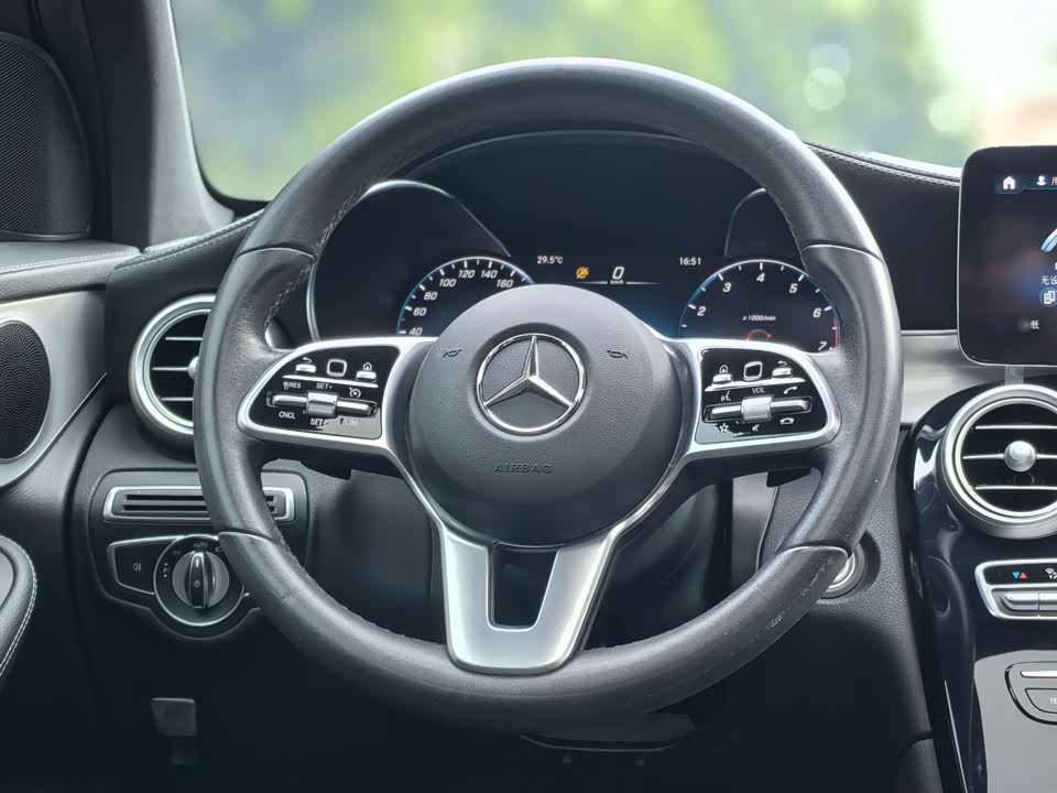 Mercedes-Benz GLC Mercedes-Benz GLC