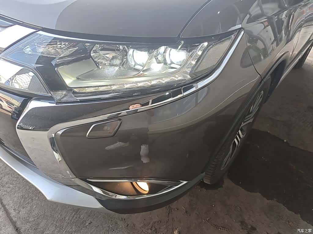 Mitsubishi Outlander, 2017 24