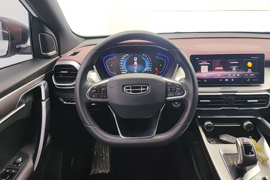 Geely Coolray, 2021 15