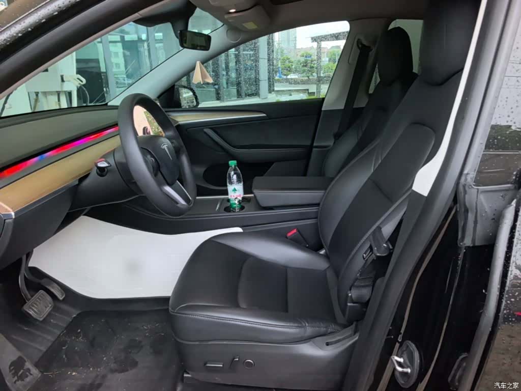 Tesla Model Y, 2021 15