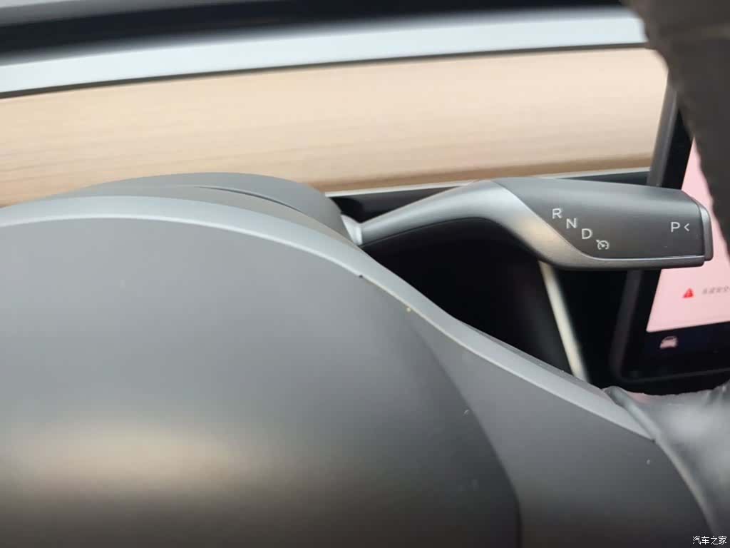 Tesla Model 3, 2019 10