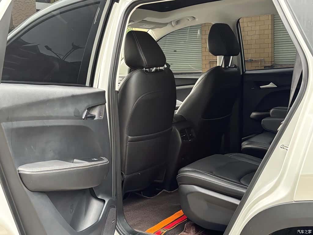 Wuling 530, 2020 все фото
