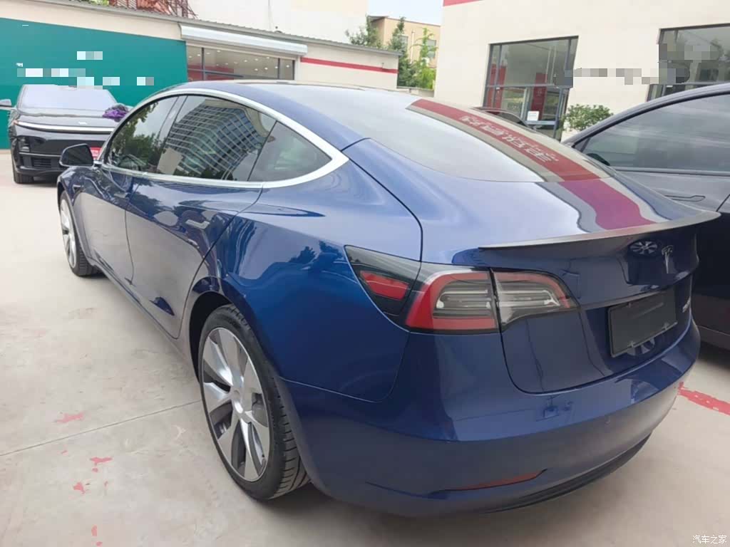 Tesla Model 3, 2019 23