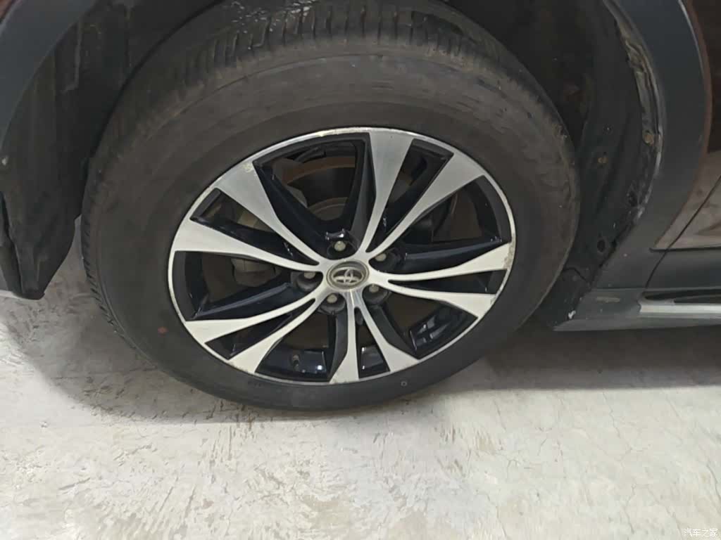 Toyota RAV4, 2016 23