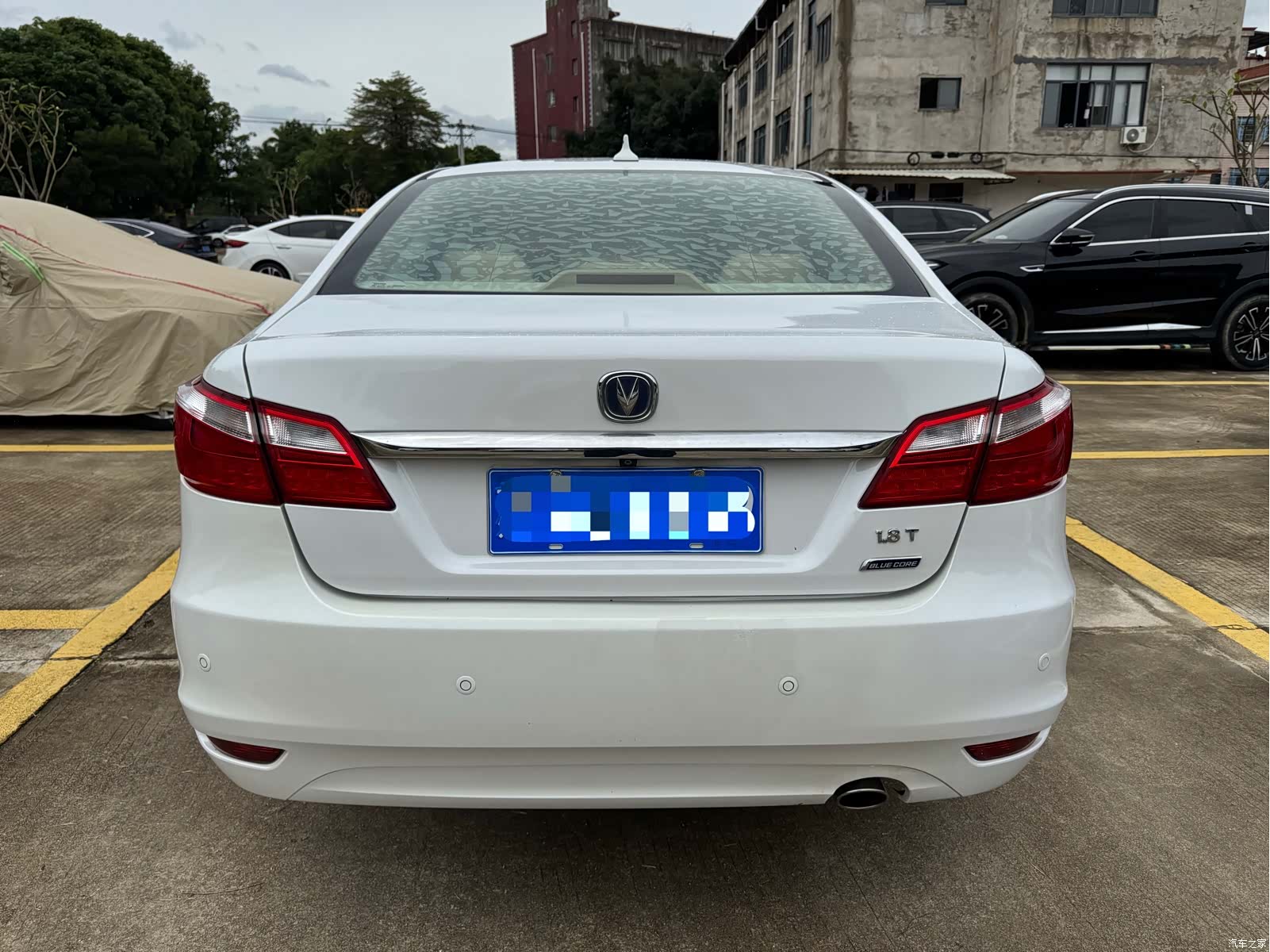 Changan V, 2015 все фото