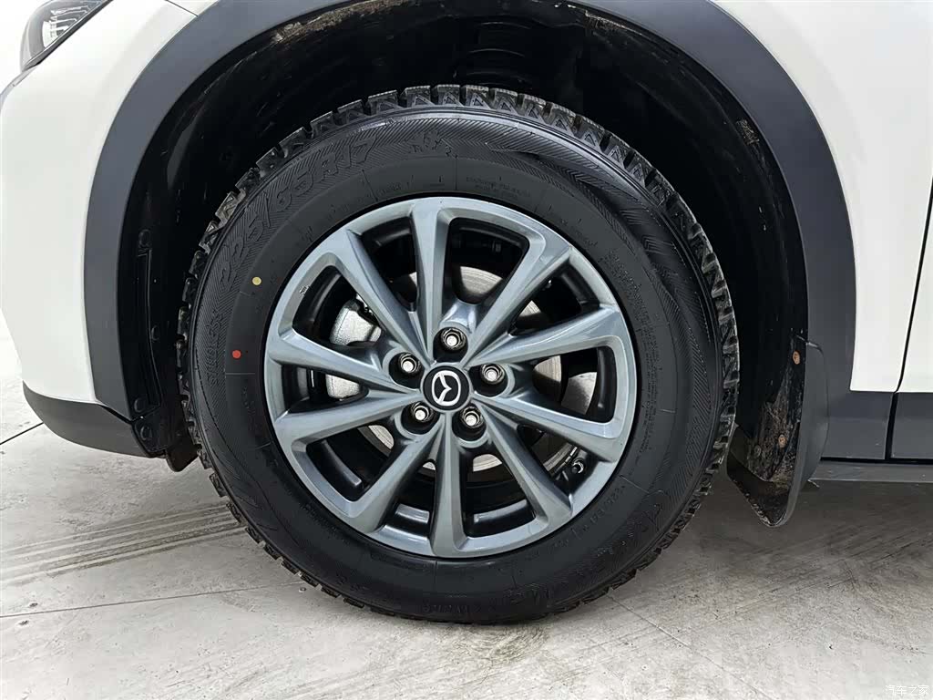 Mazda CX-4, 2023 23