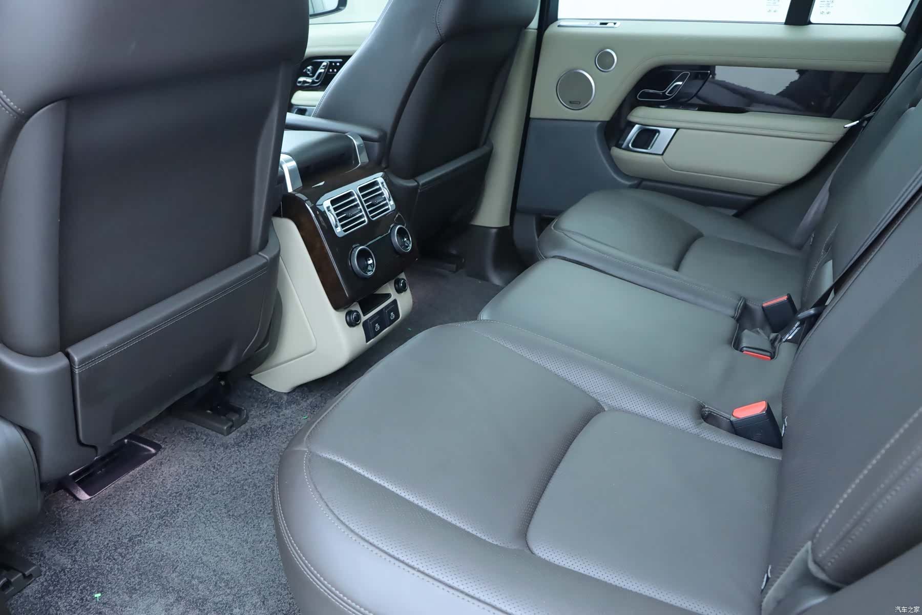 Land Rover Range Rover, 2021 11