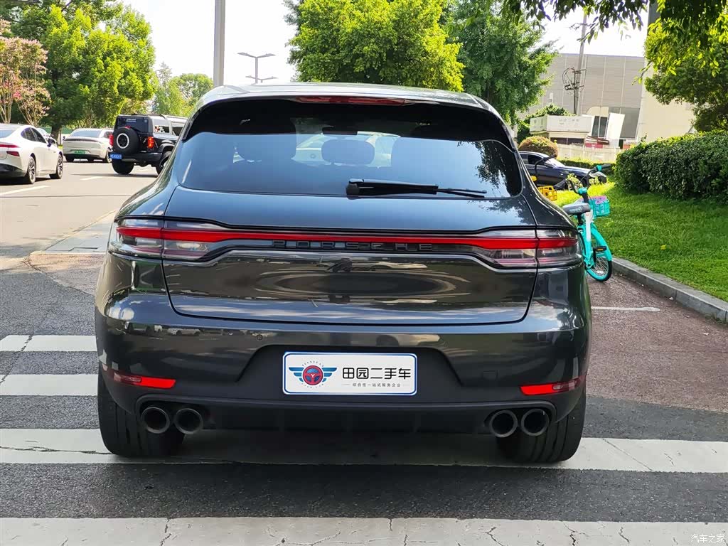 Porsche Macan, 2021 все фото