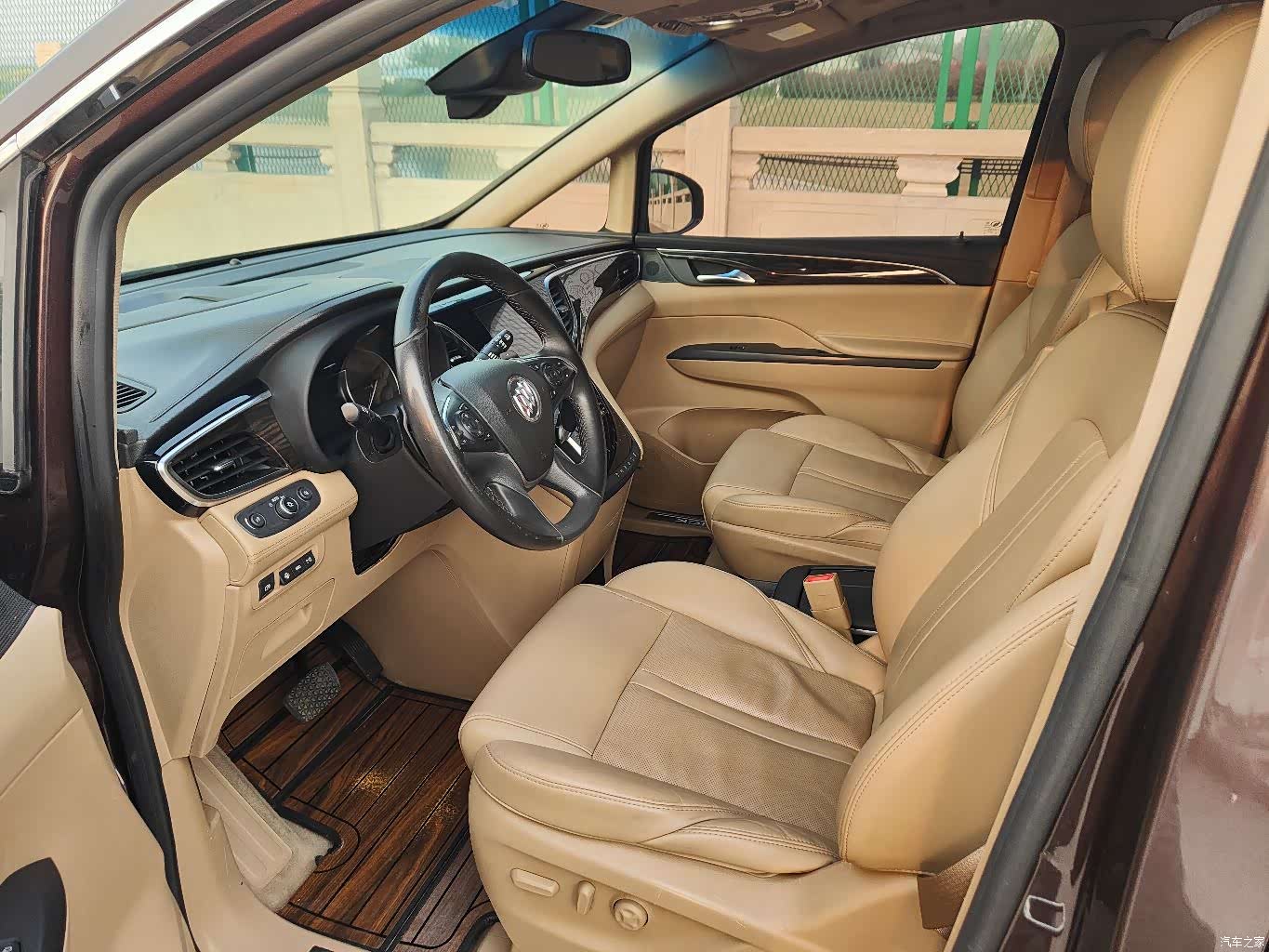 Buick GL8, 2019 14