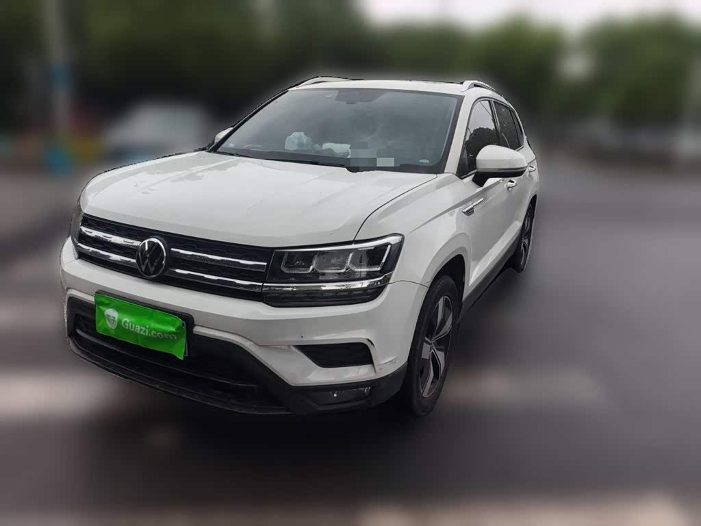 Volkswagen Tharu