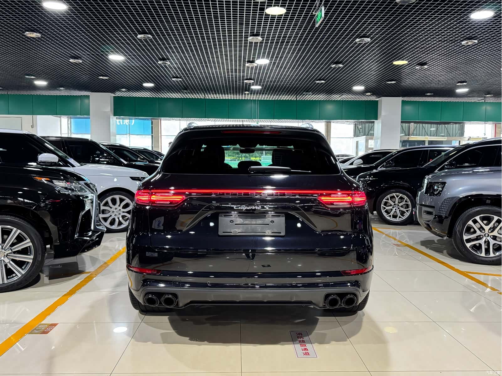 Porsche Cayenne, 2023 18