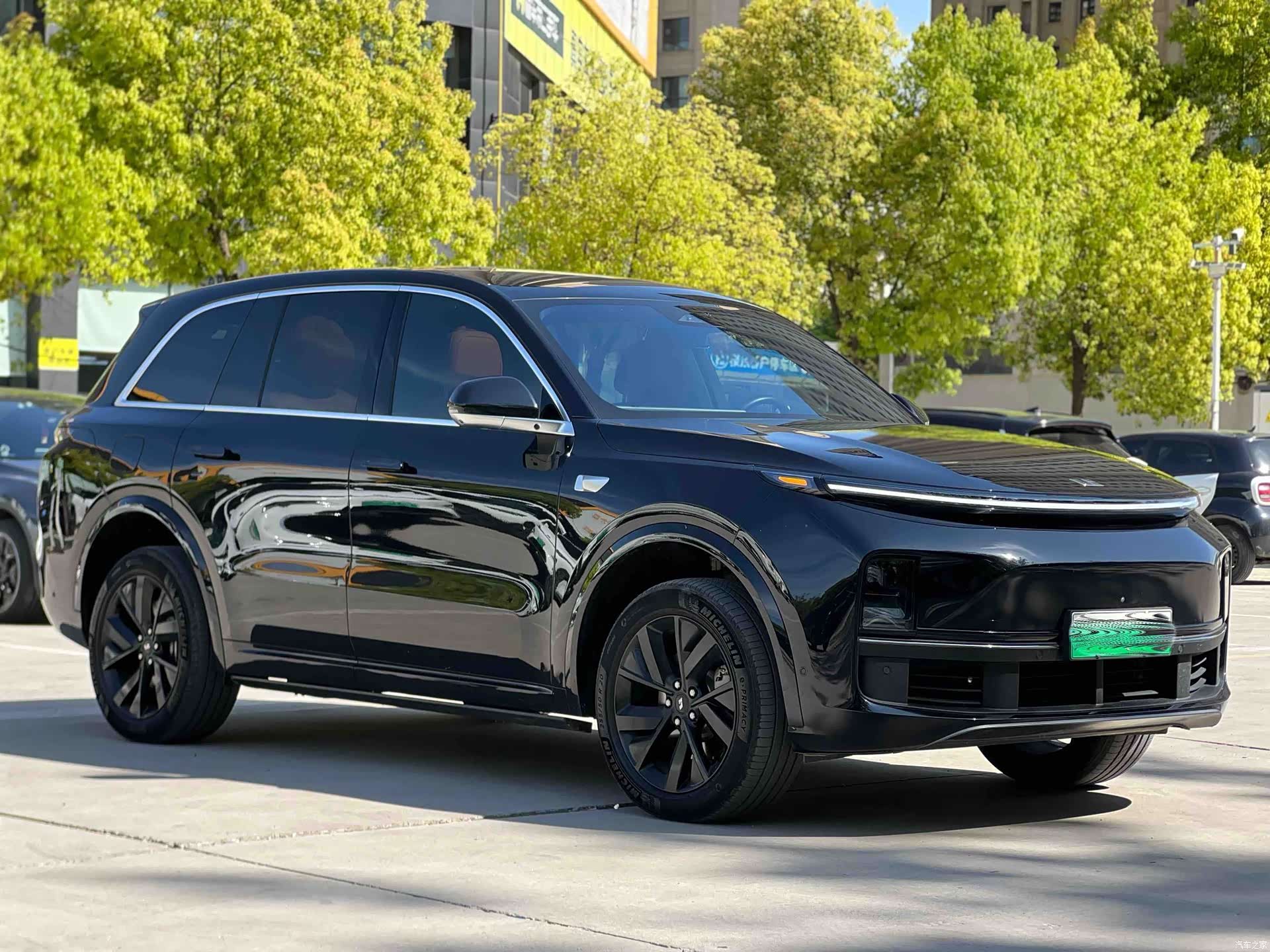 Li Auto L8, 2023 3