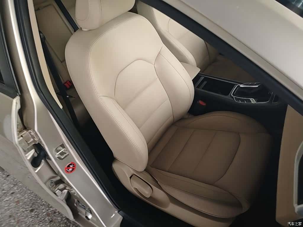 Geely Emgrand, 2019 25