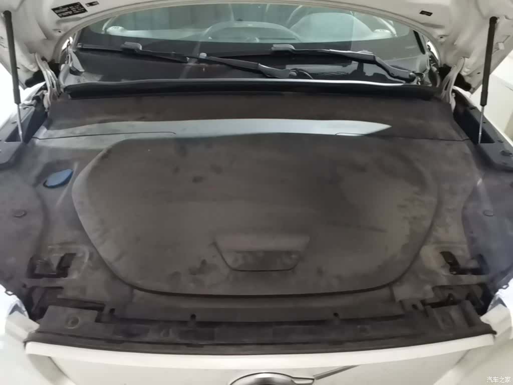 Volvo XC40, 2021 11
