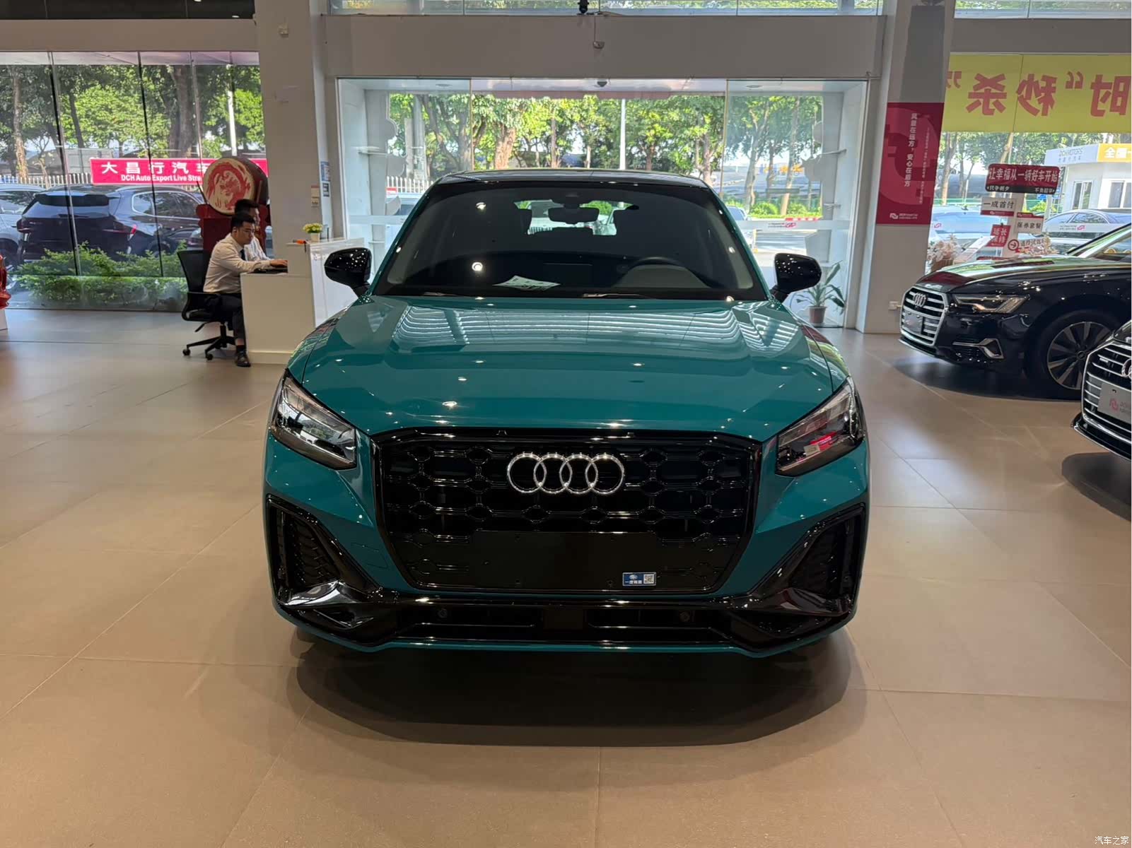 Audi Q2L, 2022 2