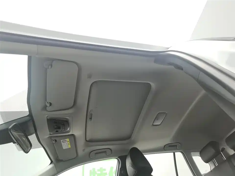 Toyota Corolla Sharp amplifier