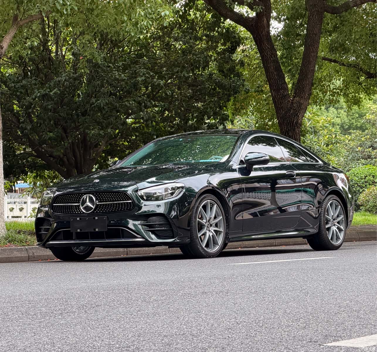Mercedes-Benz E-Class, 2023 1