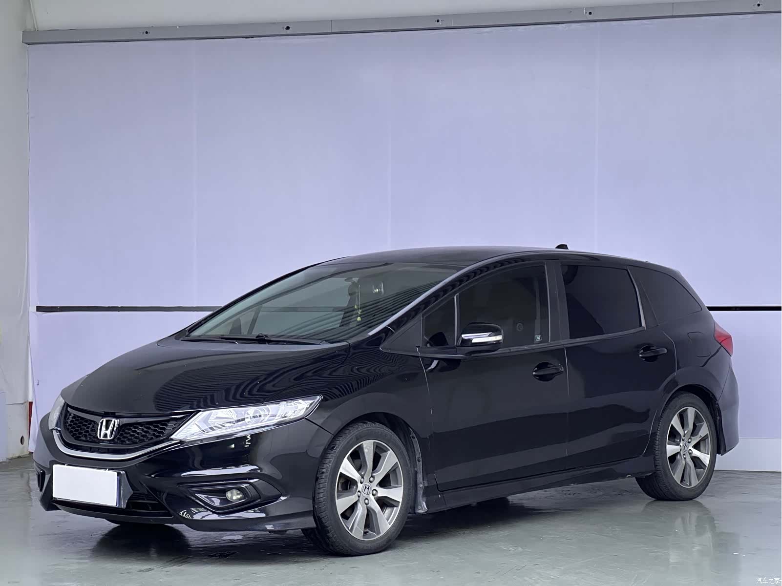 Honda Jade, 2014 1