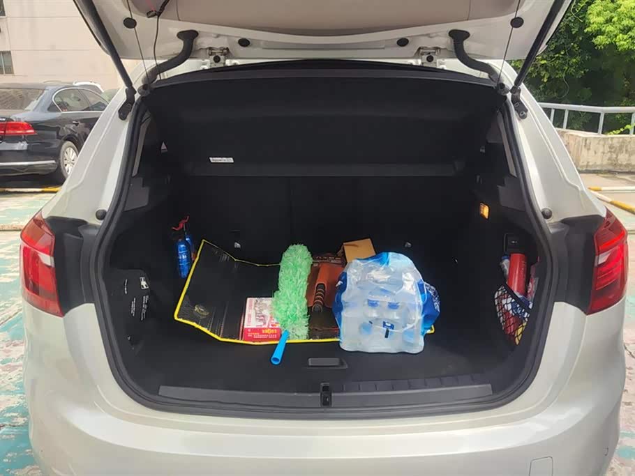 BMW 2 series station wagon