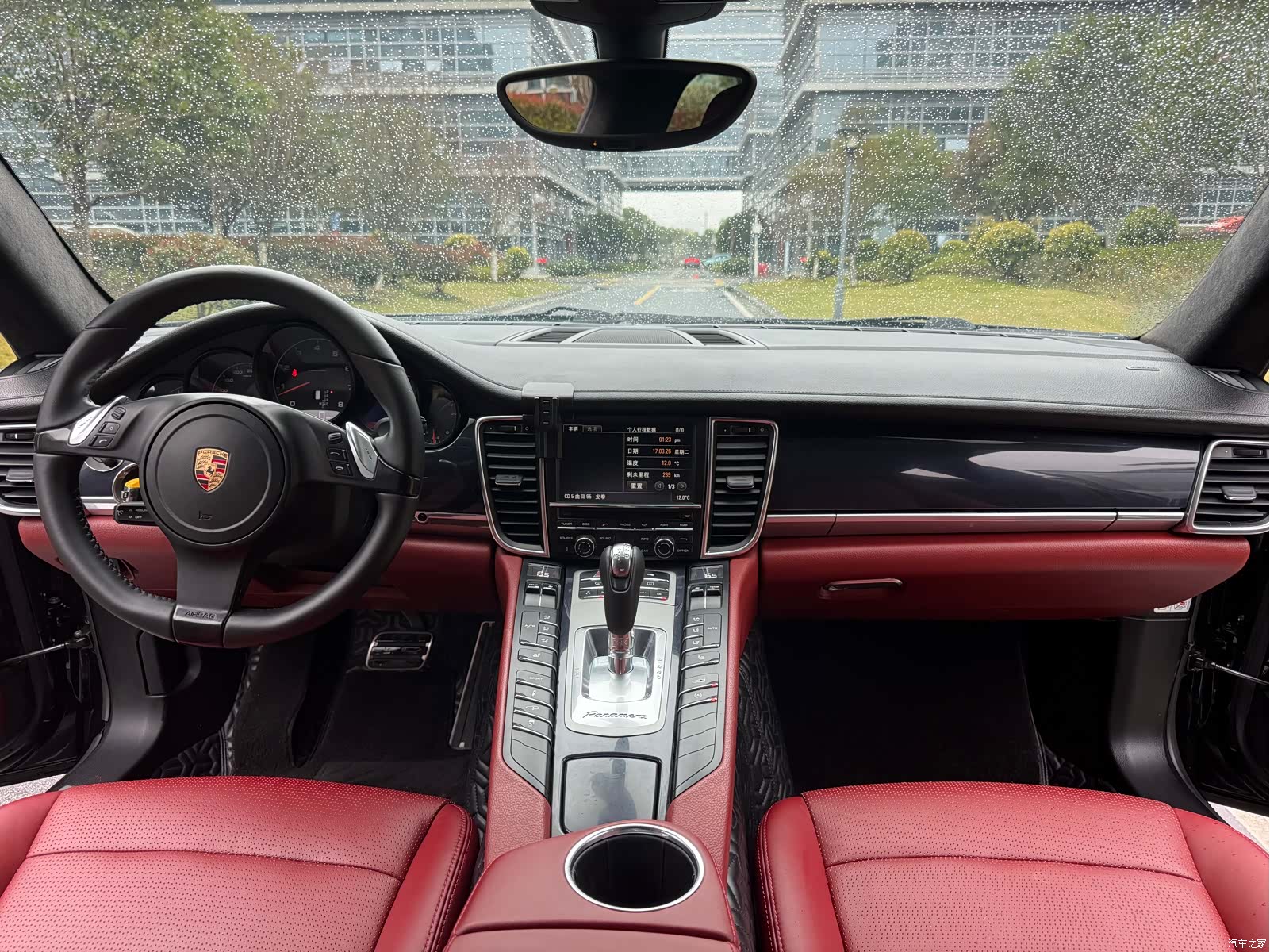 Porsche Panamera, 2011 17