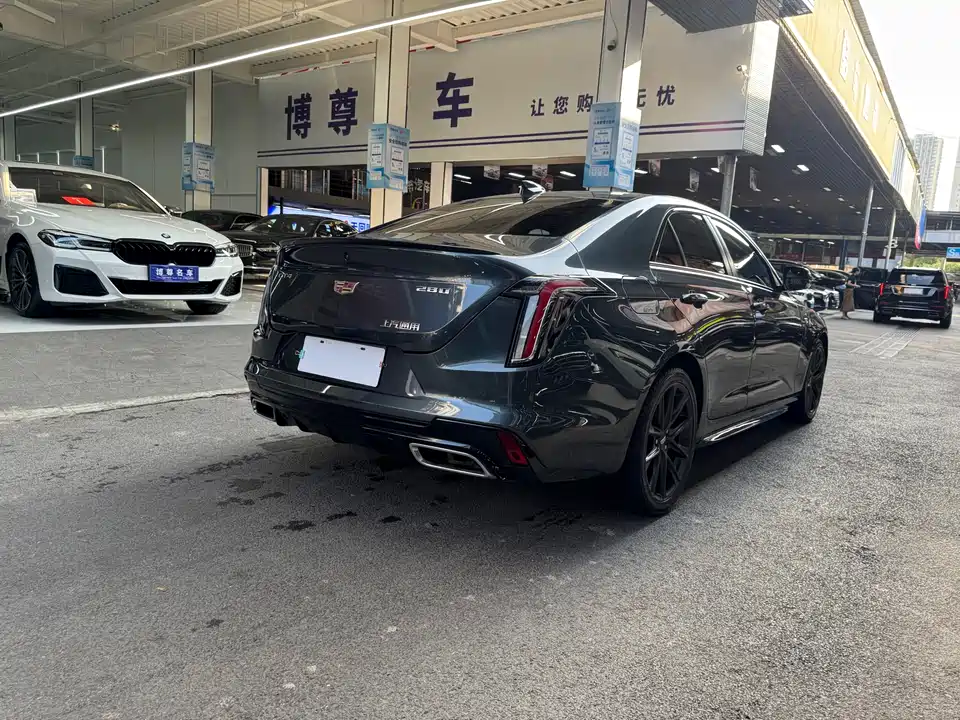 Cadillac CT4