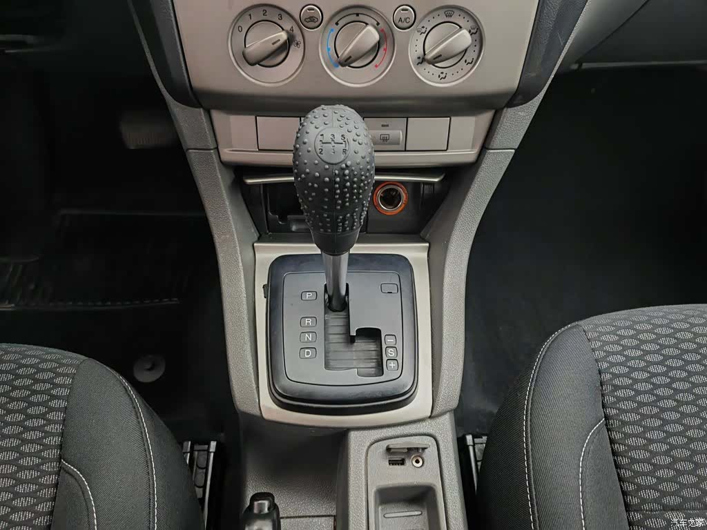 Ford Focus, 2014 13