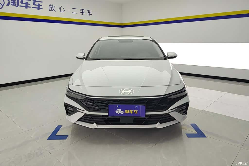 Hyundai Elantra, 2026 2