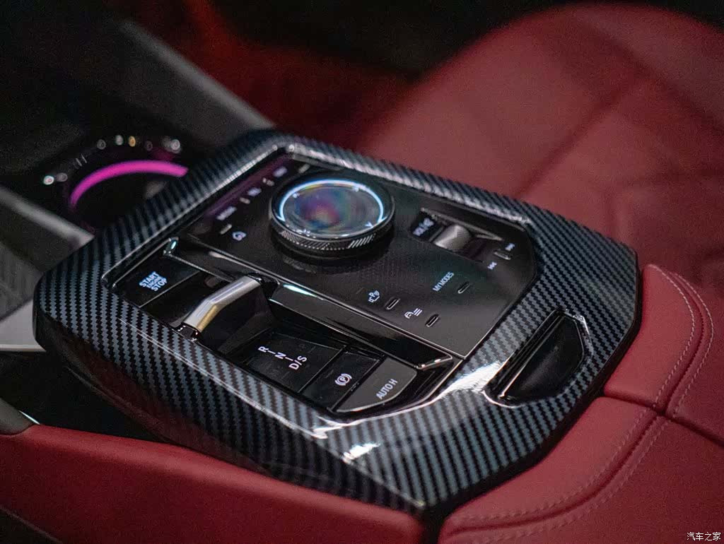 BMW 5 Series, 2024 17