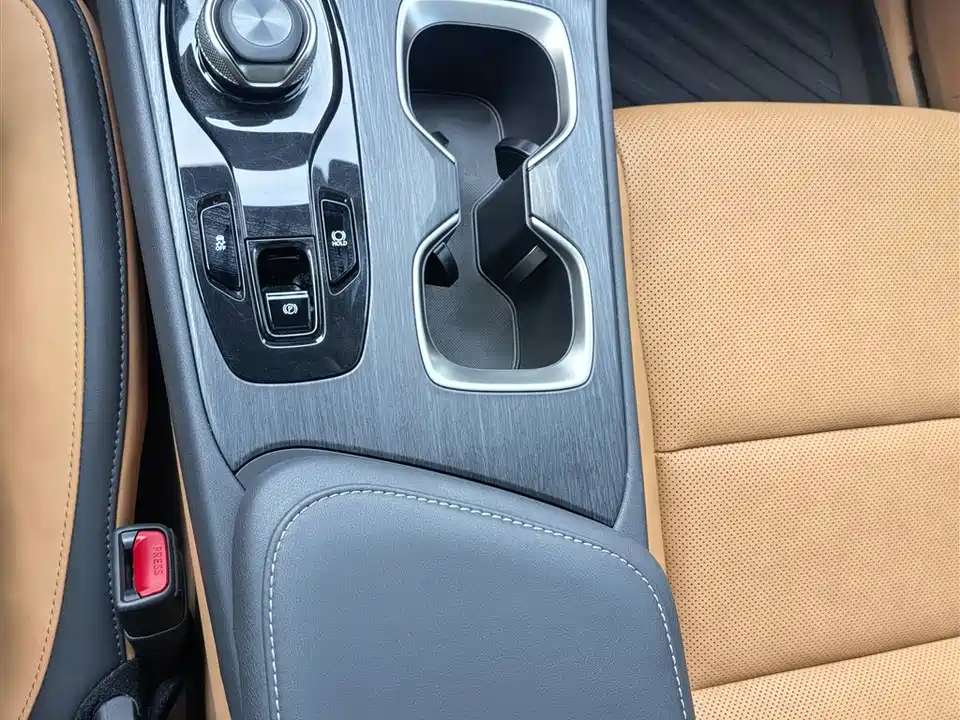 Lexus RZ Lexus RZ