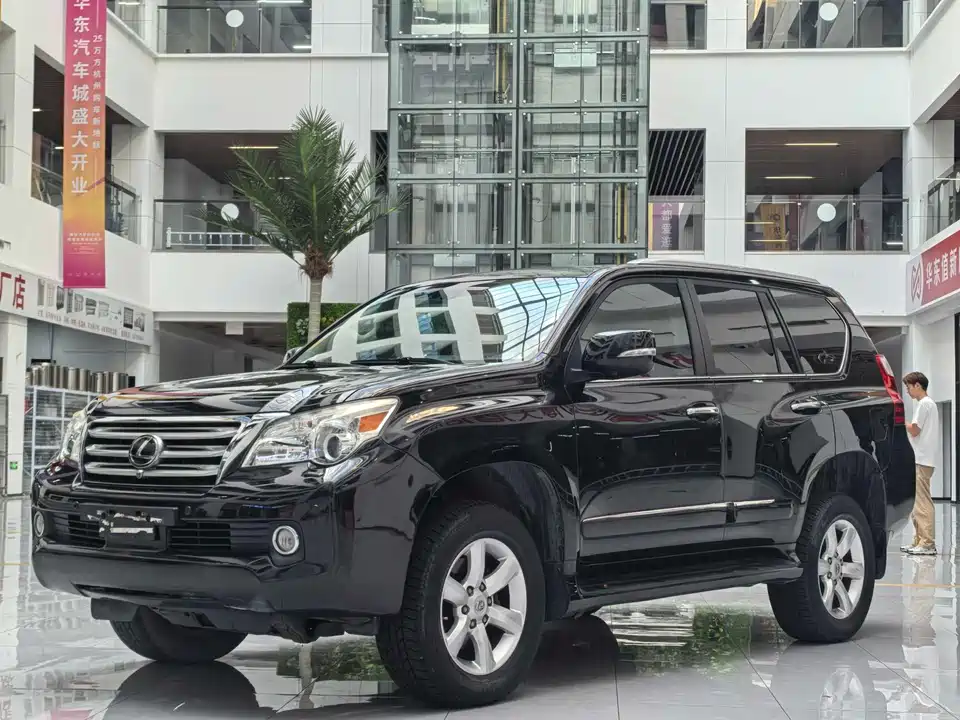 Lexus GX