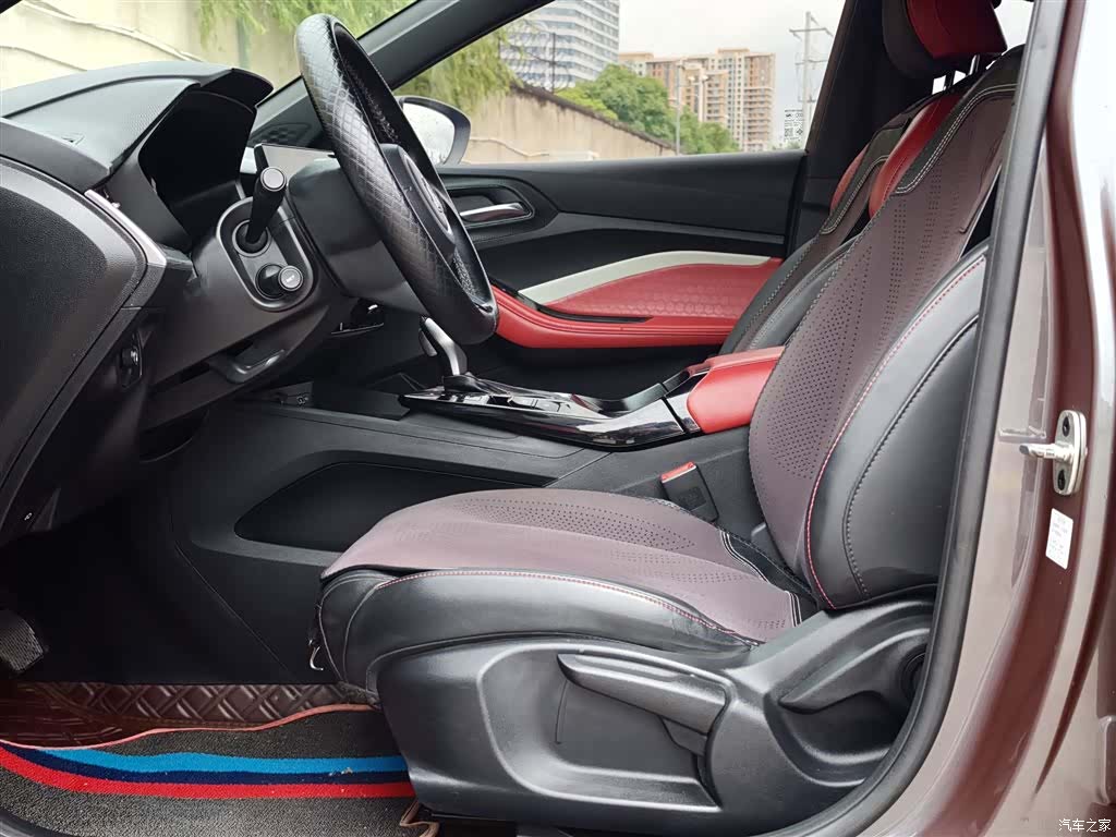 MG MG5, 2021 15
