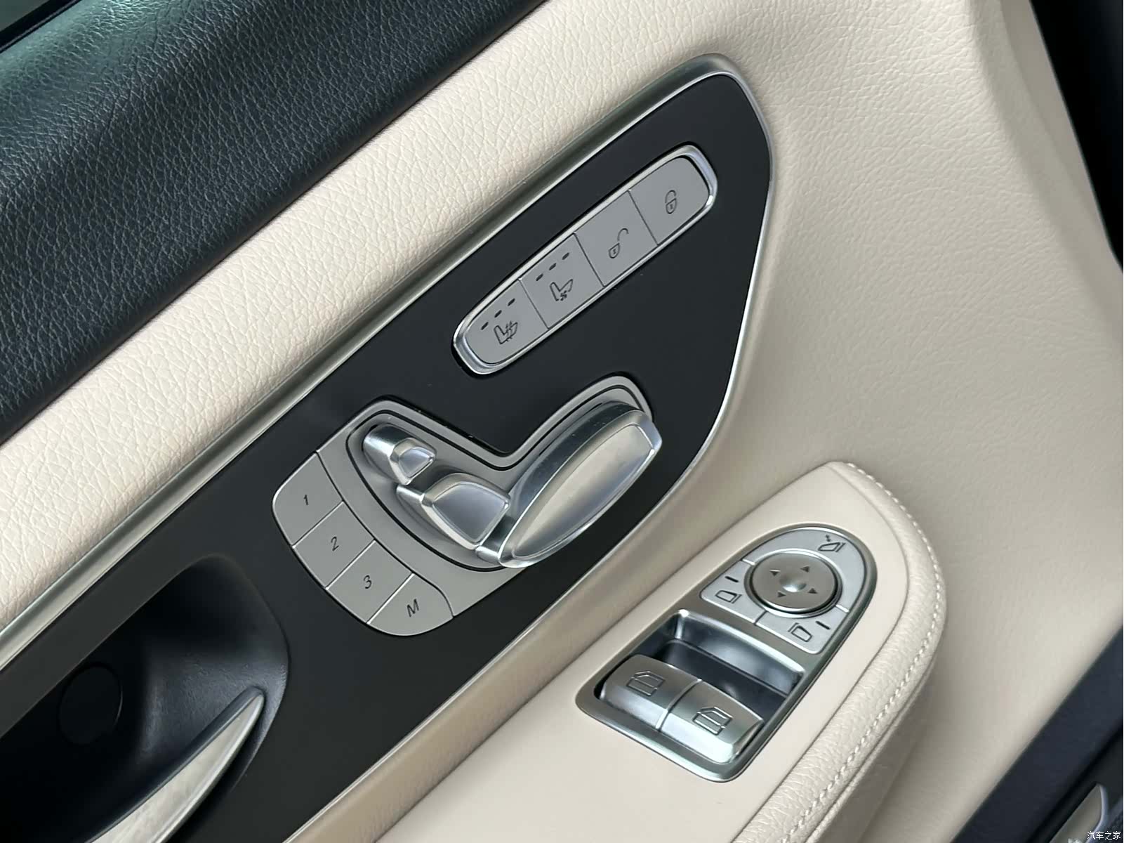 Mercedes-Benz V-Class, 2022 7