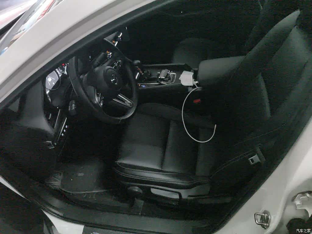 Mazda Mazda3, 2024 8