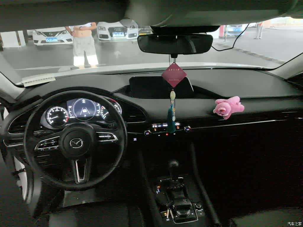 Mazda Mazda3, 2024 13