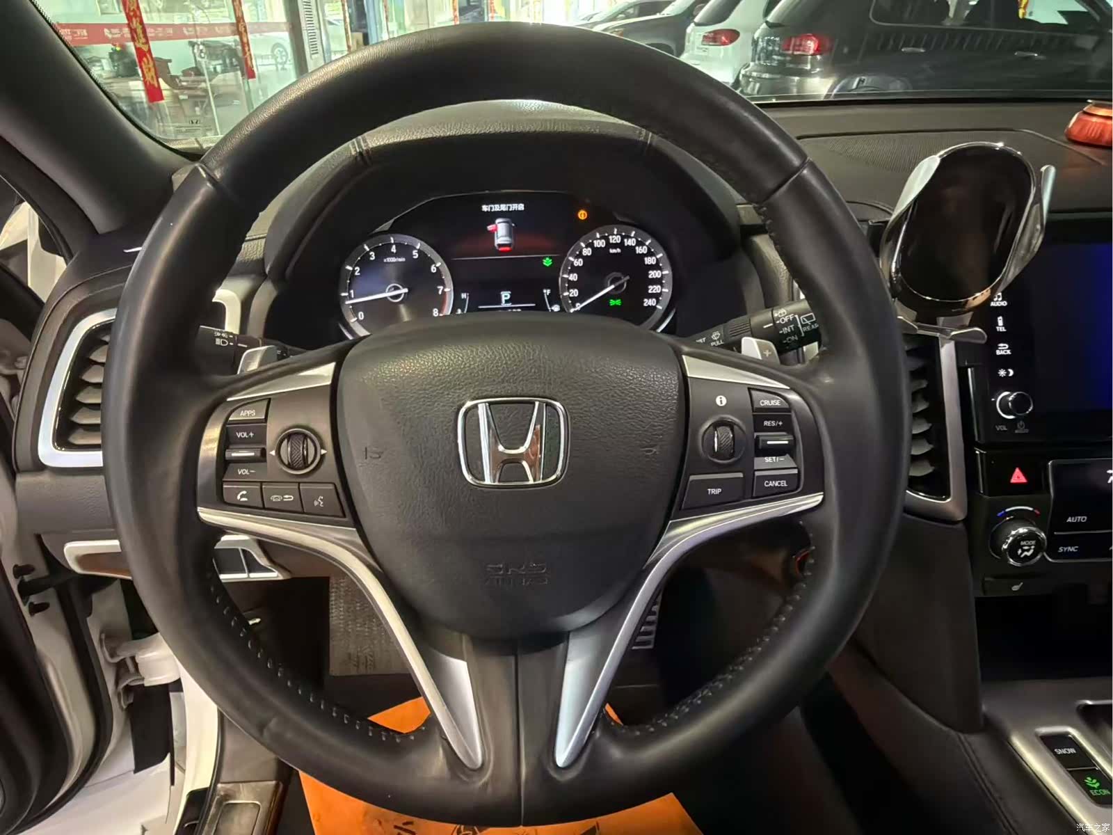 Honda UR-V, 2017 9