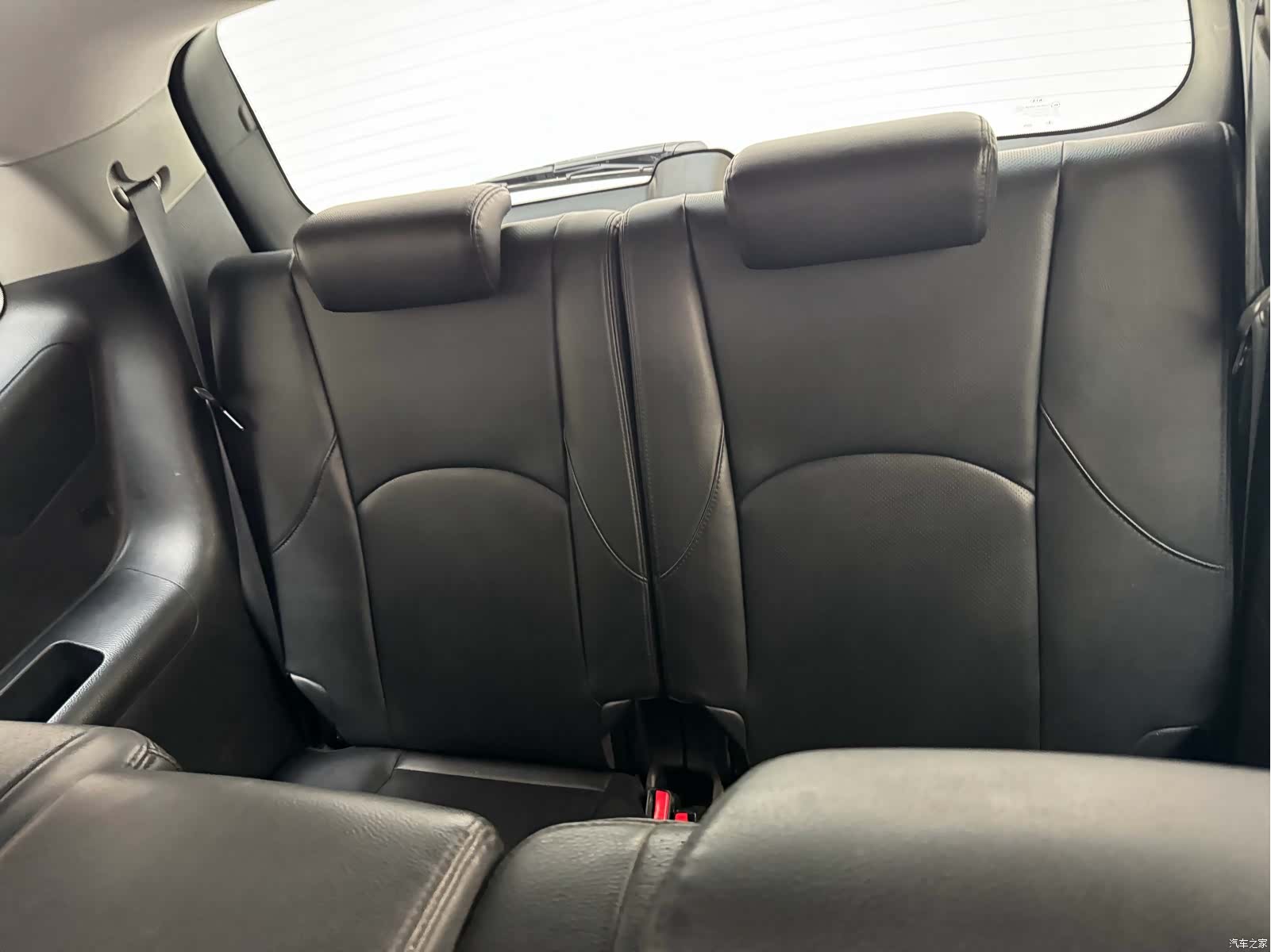Kia V, 2013 11