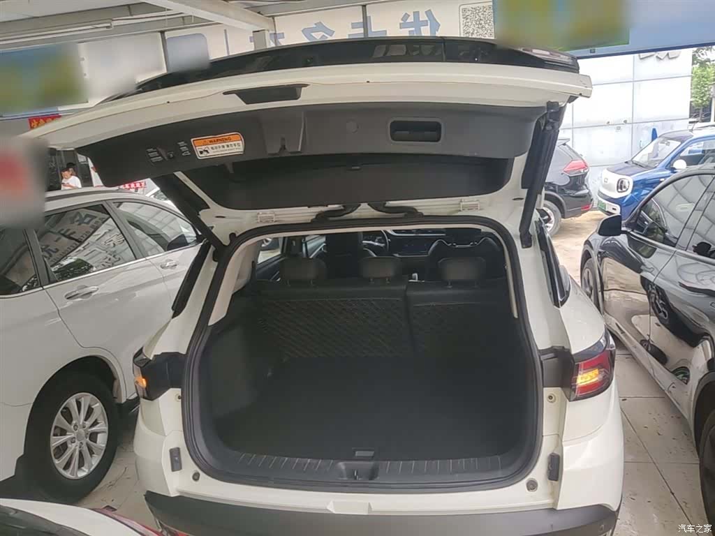 DongFeng AX7, 2019 19
