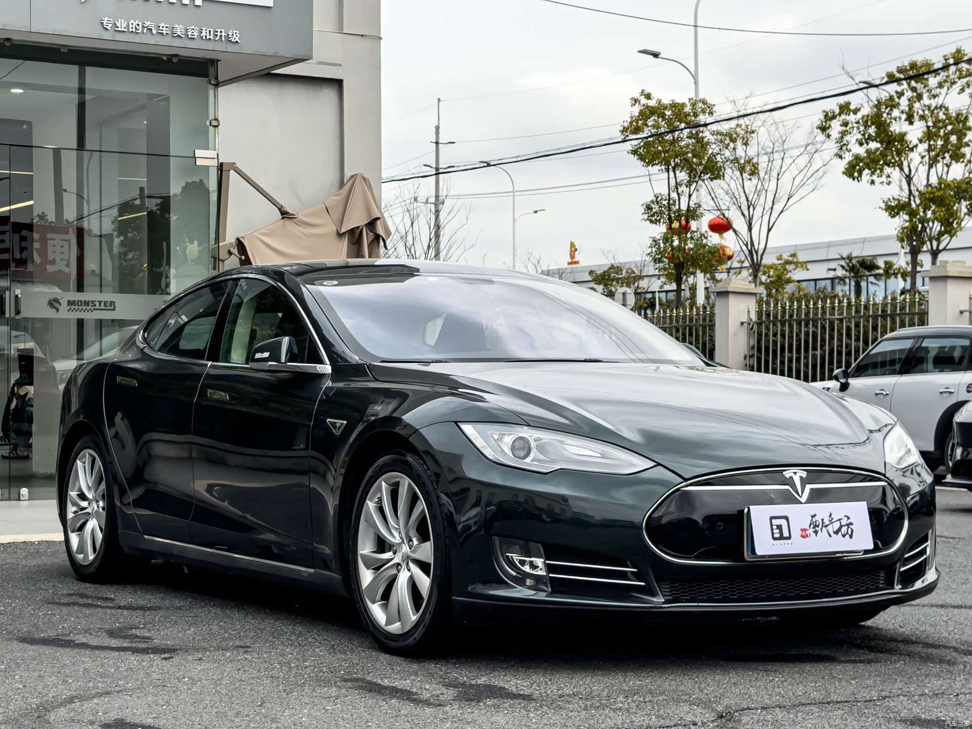 Tesla Model S, 2015 4