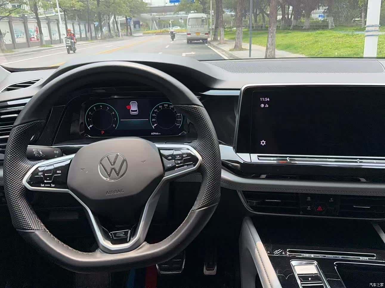 Volkswagen Teramont X, 2022 10