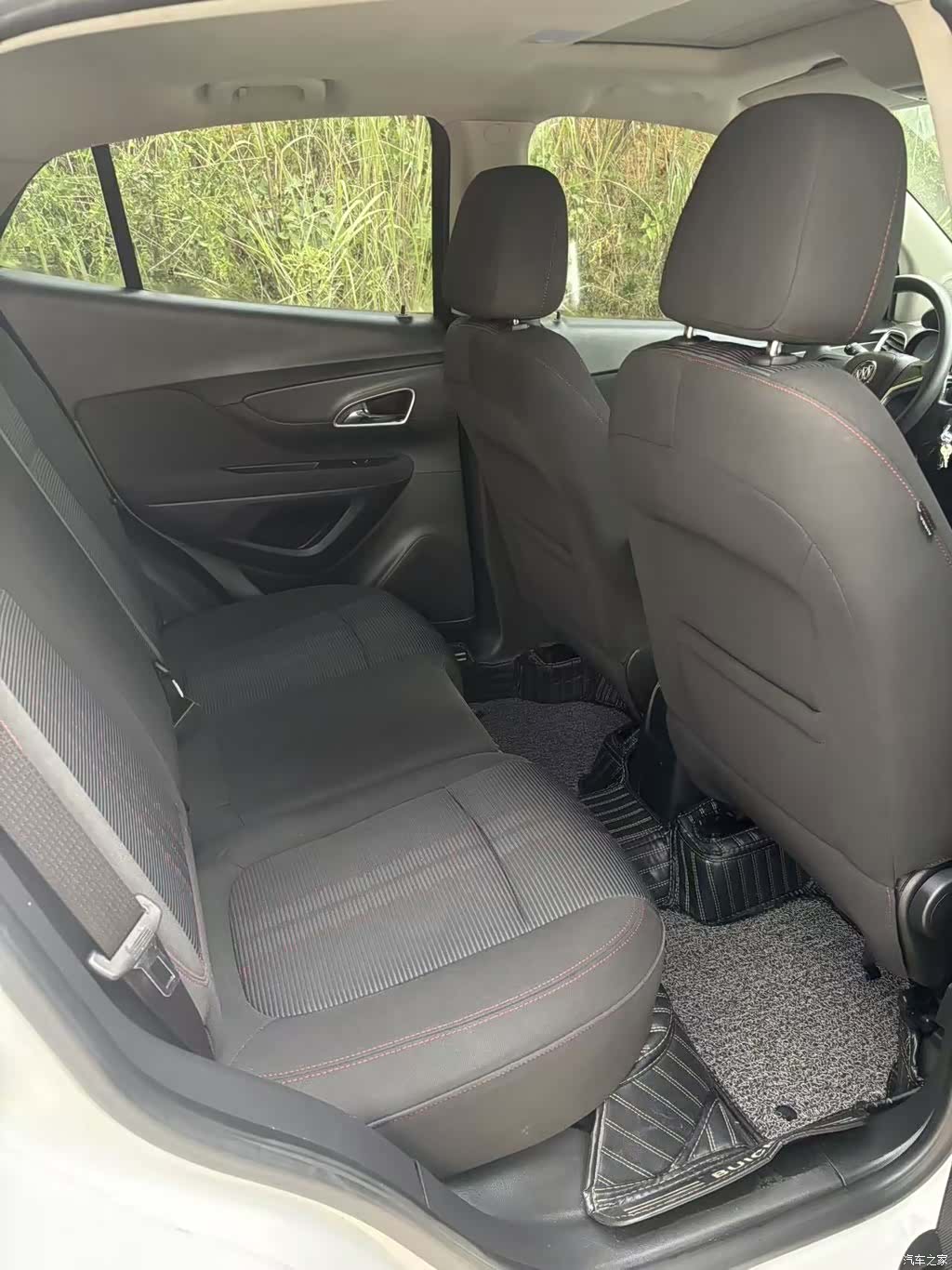 Buick Encore, 2015 14