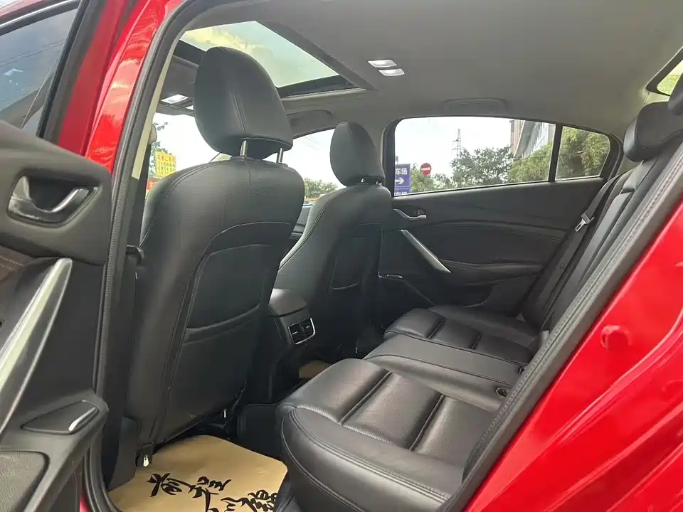 Mazda Atez