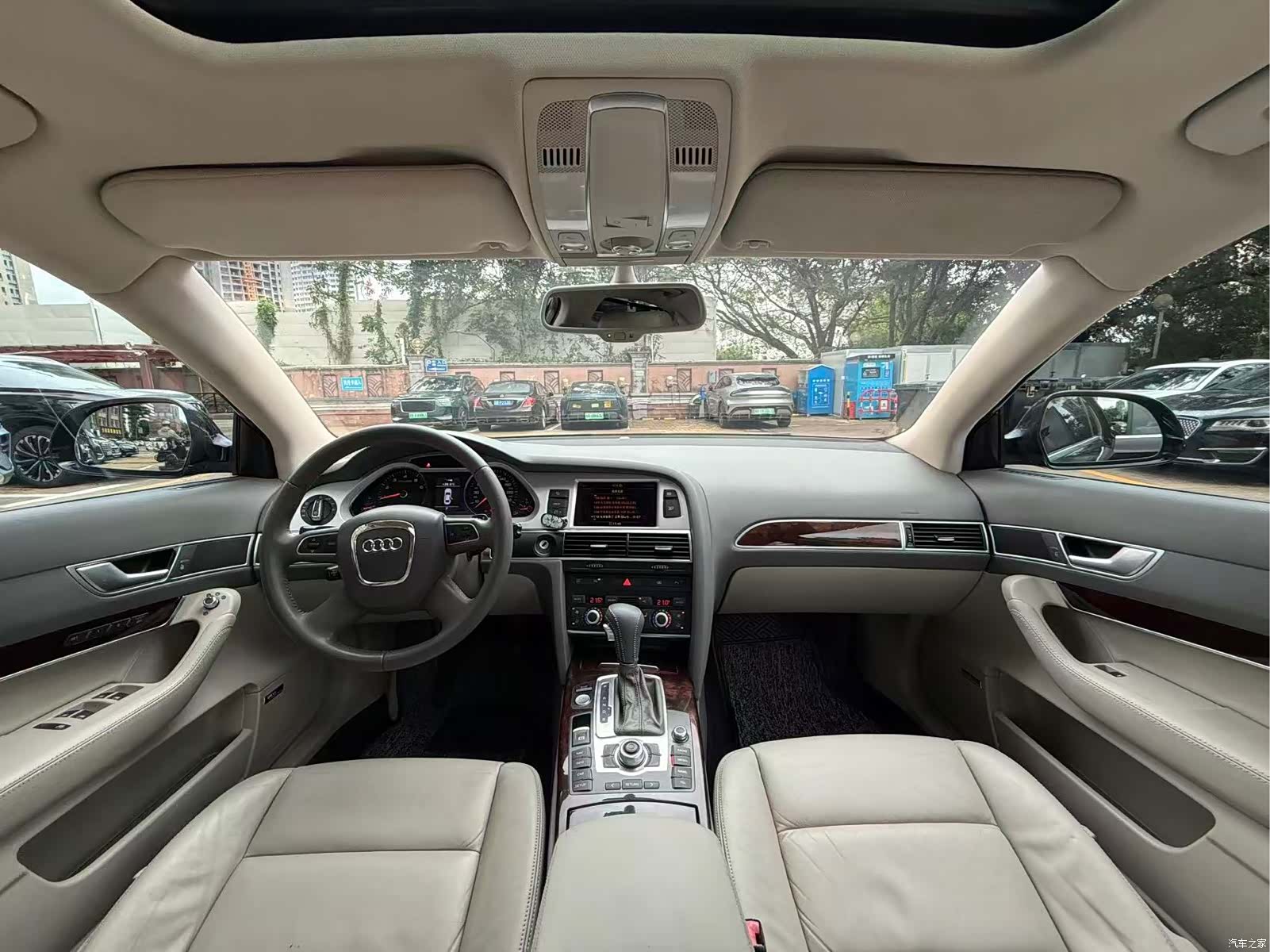 Audi A6L, 2010 все фото